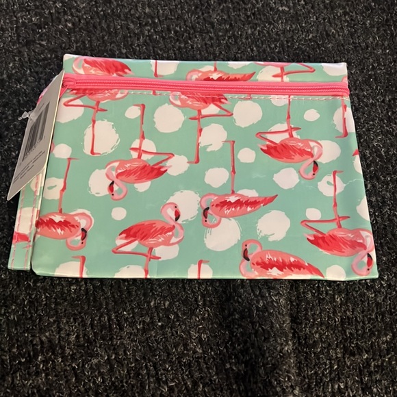 NWT Main Street Totes Cosmetic Bag- 3pack - Picture 7 of 8